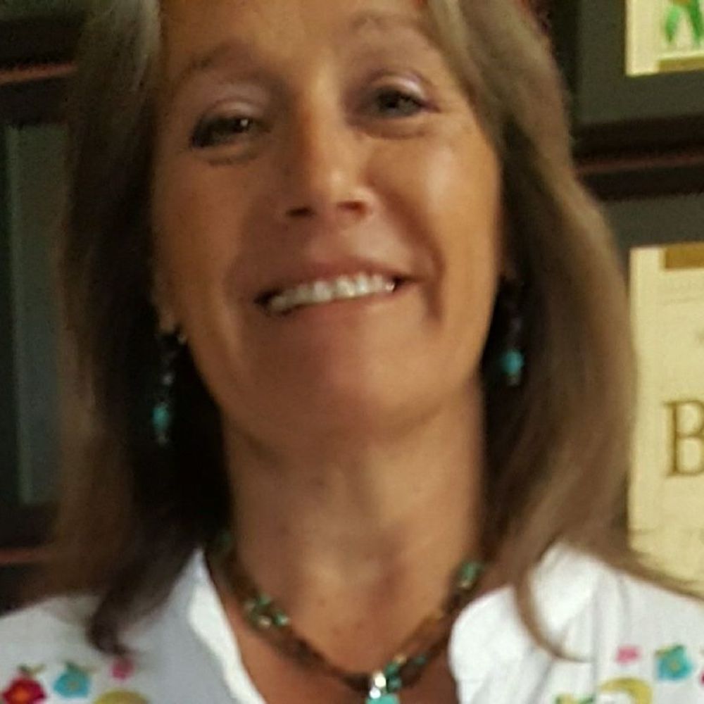 Meet your Posher, Andrea